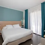 Hoteliere Alcyon 4*