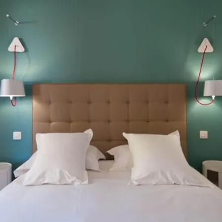 Hoteliere Alcyon 포르토베쉬오