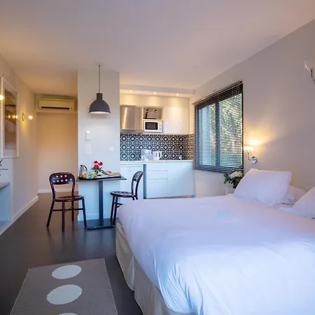شقة فندقية Hoteliere Alcyon