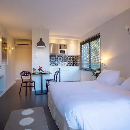 Résidence Hôtelière Alcyon 4*