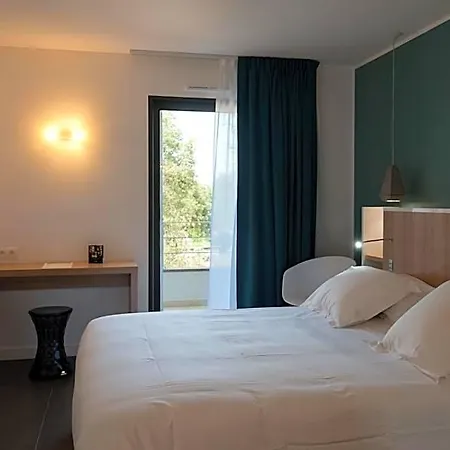 Hoteliere Alcyon 4*