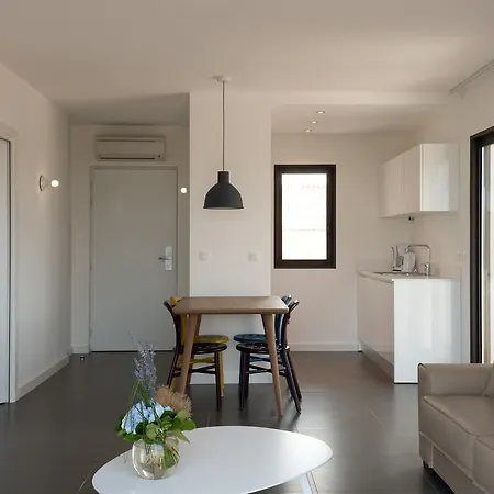 شقة فندقية Hoteliere Alcyon 4*