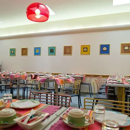 Hoteliere Alcyon 4* بورتو فيكشْيو