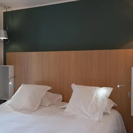 Hoteliere Alcyon 4* بورتو فيكشْيو