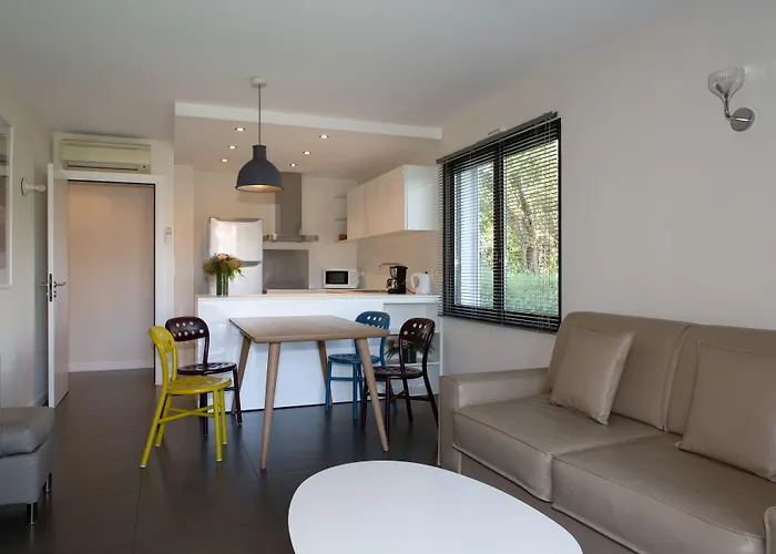 Résidence Hôtelière Alcyon 4*