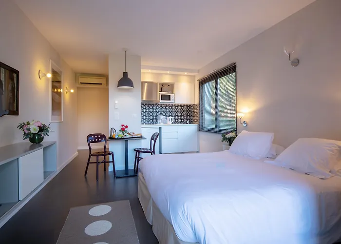 Résidence Hôtelière Alcyon 4*