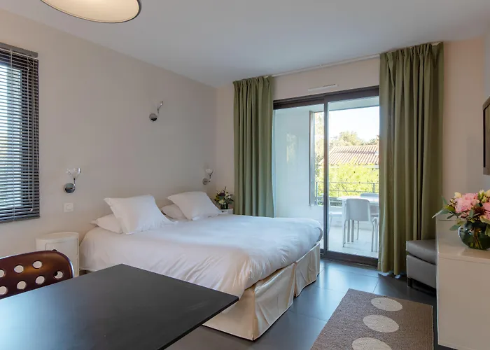 Hoteliere Alcyon Порто-Веккьо