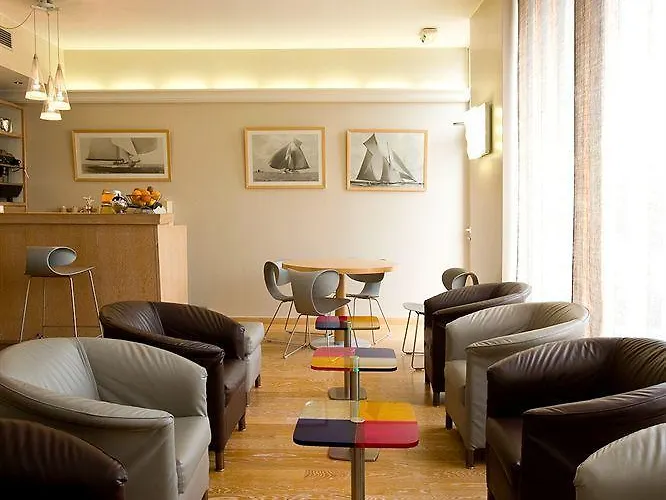 Résidence Hôtelière Alcyon 4*